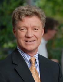 Herr Dr. Jörg Koch, Vorsitzender des Aufsichtsrates der OcuNet Gruppe, leitender Arzt der Augenabteilung am St. Franziskus Hospital, Münster, Praxis und Belegabteilung.
